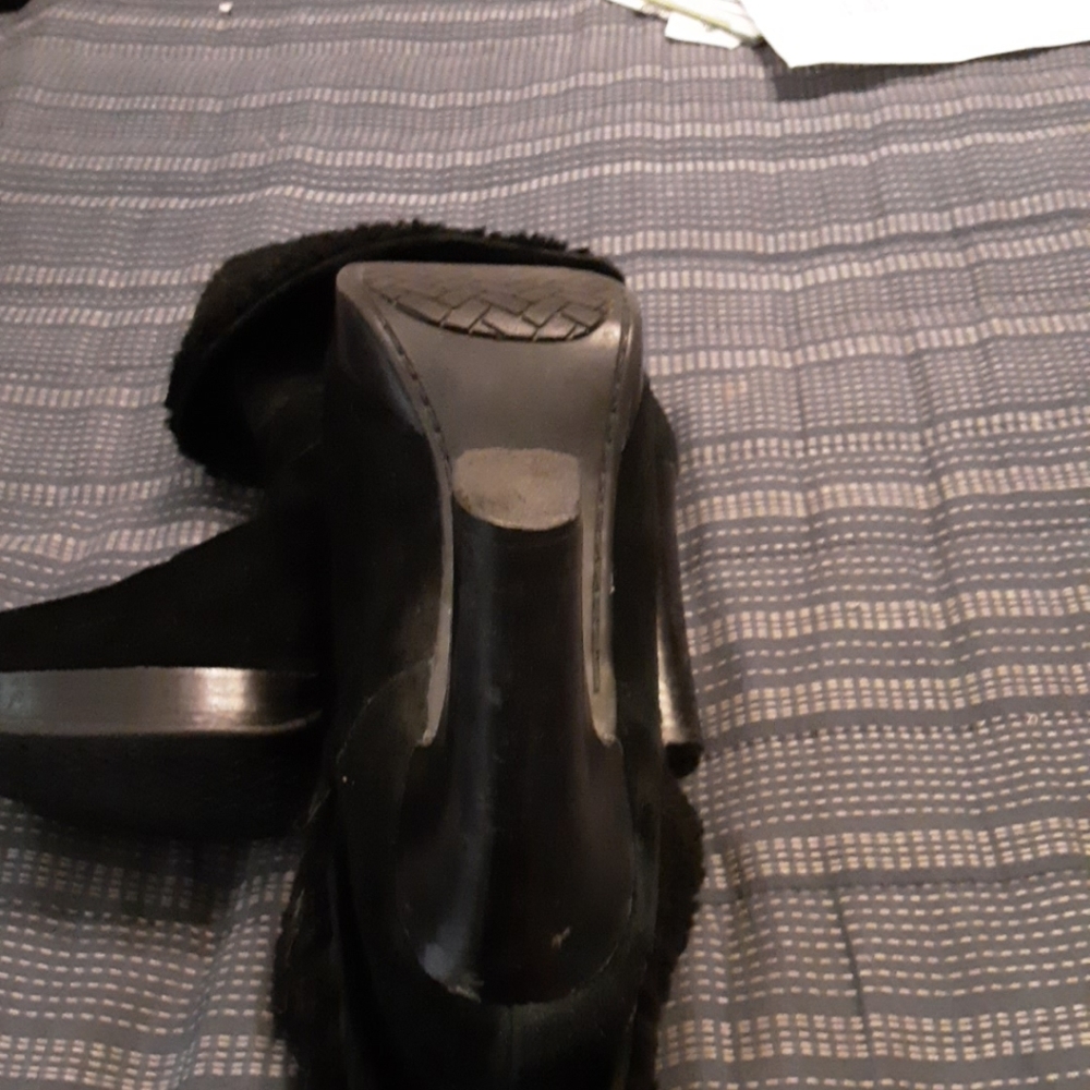 UGG Booties - Picture 4 of 15